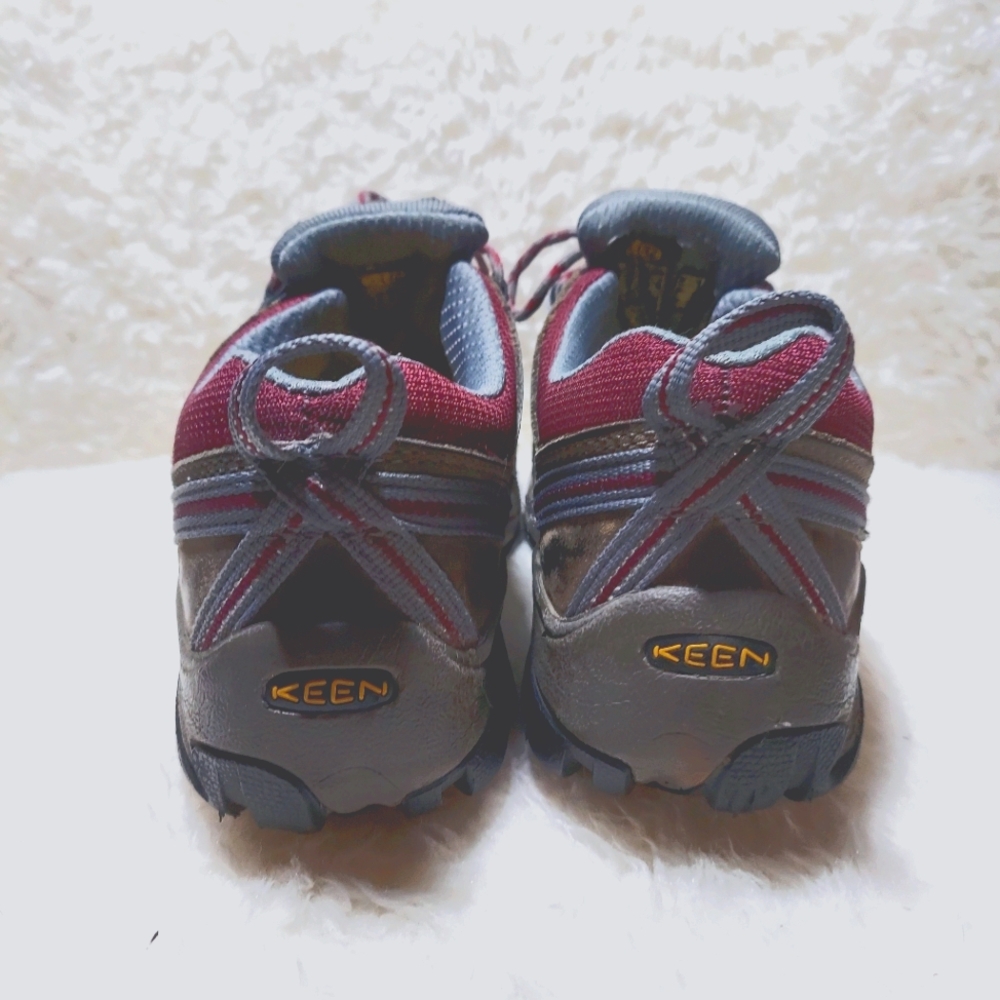 Keen hiking boots